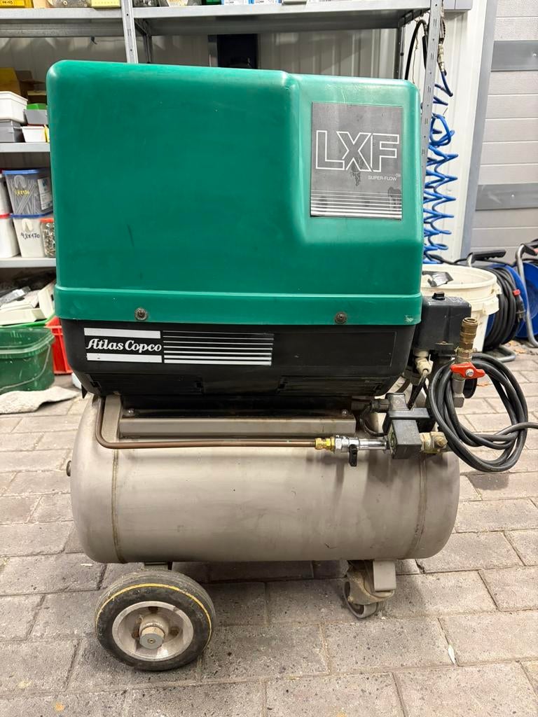 Atlas Copco LXF compressor, 25 tot 100 liter, Ophalen of Verzenden, Gebruikt, 200 tot 400 liter/min