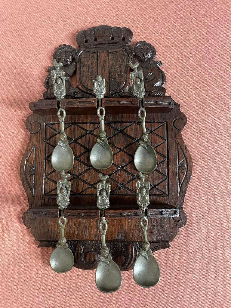 Lepeltjesrek met tinnen lepels, Ophalen of Verzenden