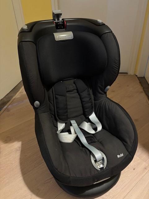 Maxi Cosi Rubi autostoeltje, Kinderen en Baby's, Autostoeltjes, Autogordel, 9 t/m 18 kg, Ophalen of Verzenden, Zo goed als nieuw