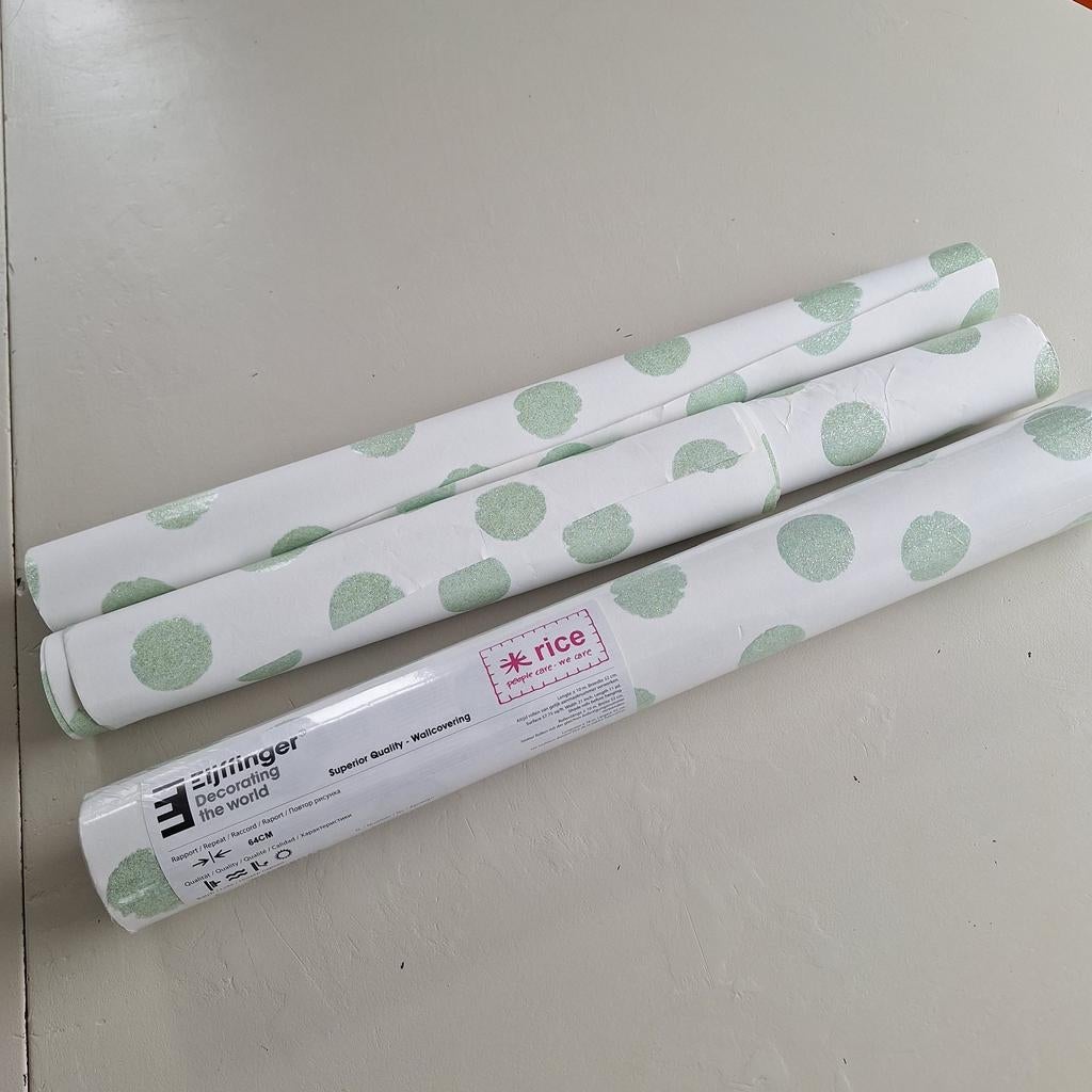 Groene glitter stippen dots behang Rice Eijffinger, Huis en Inrichting, Stoffering | Behang, Ophalen of Verzenden, Minder dan 10 m²