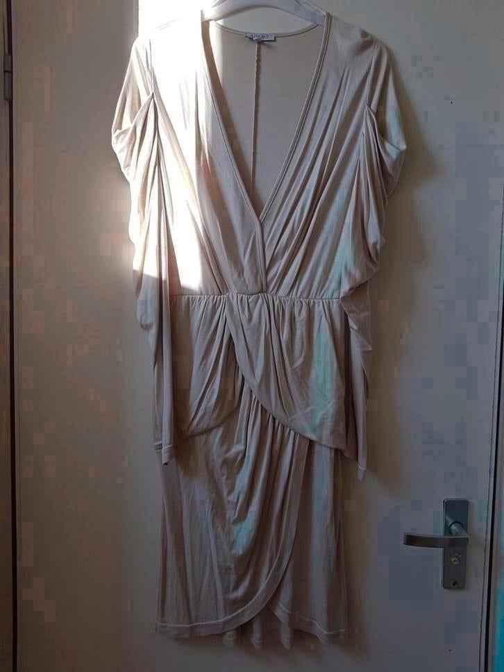 Jurk APARAT maat 40, Maat 38/40 (M), Beige, Nieuw, Ophalen of Verzenden