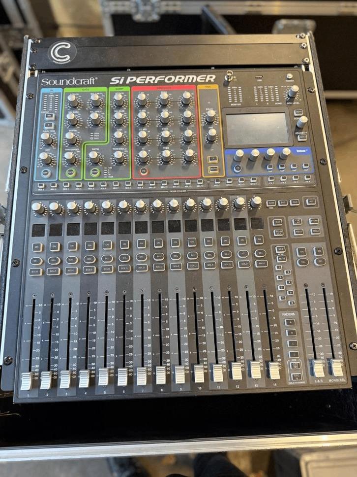 Soundcraft Si Performer - Mini Stagebox 32i, Muziek en Instrumenten, Mengpanelen, Ophalen, Zo goed als nieuw