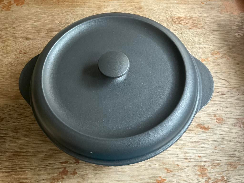 Made in France gietijzeren pan (28 cm), Huis en Inrichting, Ophalen of Verzenden, Gebruikt, Gietijzer, Kookpan of Snelkookpan