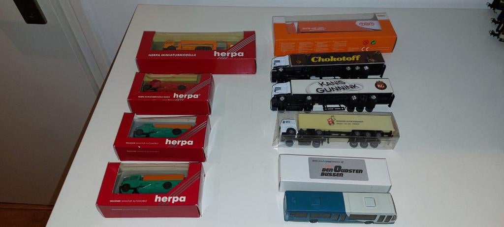 Diverse vrachtwagens voor HO Treinbanen, Ophalen of Verzenden