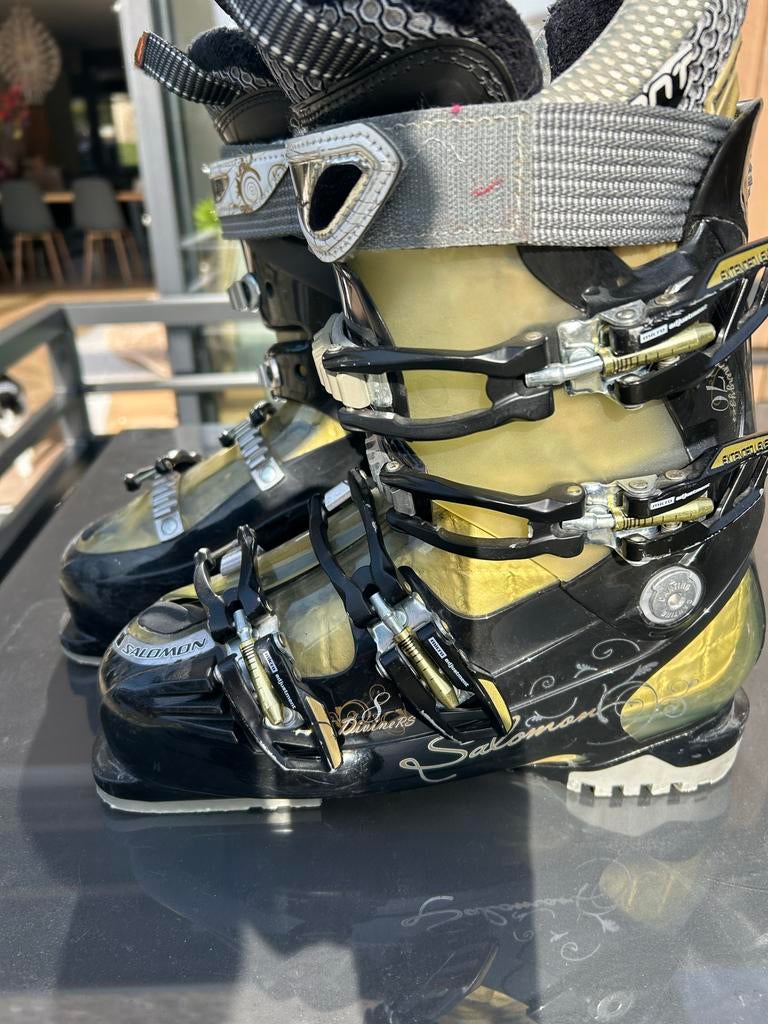 Salomon Divine RS8 Dames Skischoenen Maat 25/25.5, Ophalen, 160 tot 180 cm, Gebruikt, Schoenen