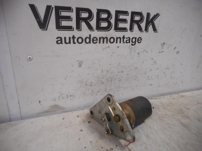 Ruitenwissermotor Voor Ponton 219 (W105) M180 II 1957, Gebruikt, Mercedes-Benz AG, Mercedes-Benz, Mercedesstraße 120, Stuttgart 70372, , Duitsland