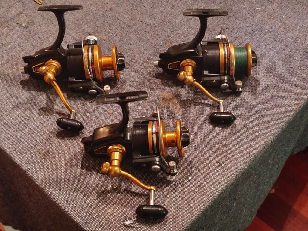 3 x vintage Penn molens 2x 550SS, 1x 450SS, Watersport en Boten, Hengelsport | Karpervissen, Ophalen of Verzenden, Molen