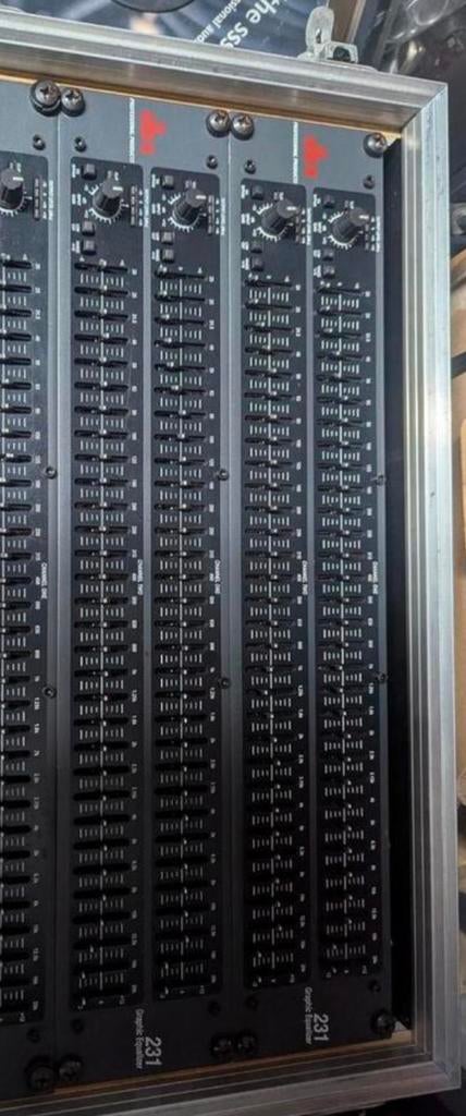 ✅
Dbx 231 equalizers (2 stuks), Gebruikt, Info@verbuntaudio.nl, Overige typen, Va