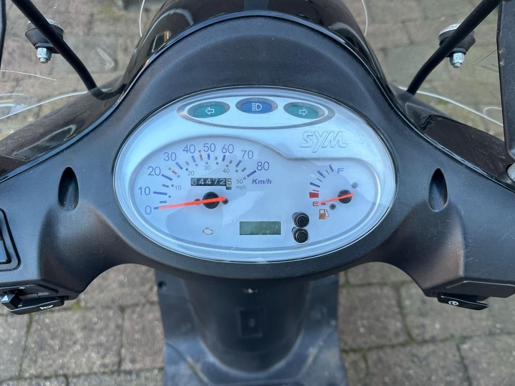 SYM Fiddle 2 (Snor), Ophalen, SYM, Zo goed als nieuw, Benzine