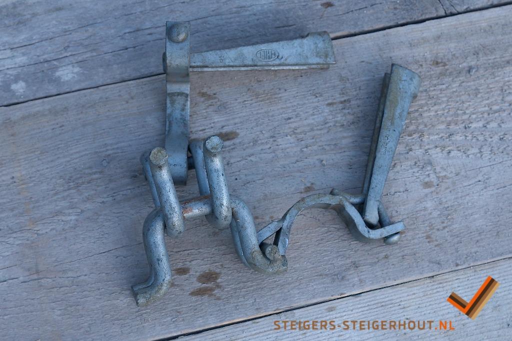 kruisklemmen / draaiklemmen / Tube-Lock / steigerbuis, Doe-het-zelf en Verbouw, Steigers, Ophalen, Zo goed als nieuw, Gevelsteiger