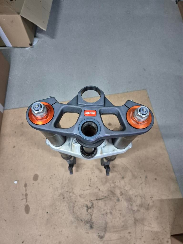 Voorvork Aprilia RSV1000R 2004-2006 gen2, Gebruikt, Aprilia, Aprilia, Ophalen of Verzenden