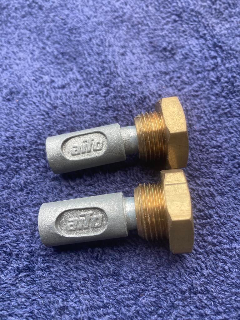 Janmar motor anodes.  25 €   De 2, Ophalen, Nieuw, Motor en Techniek