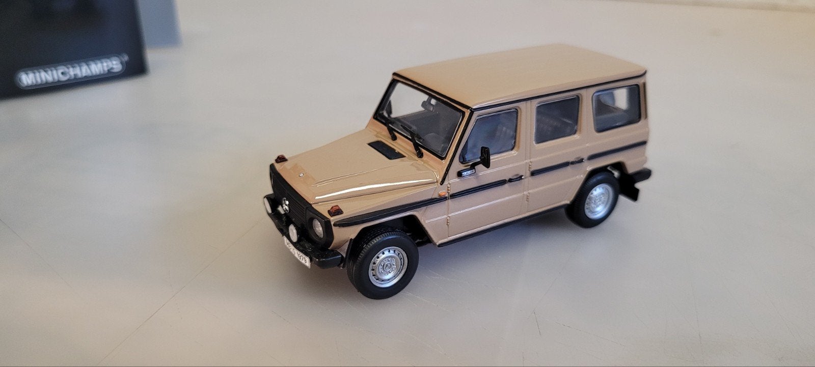 Minichamps 1981 Mercedes 230 GE, Ophalen of Verzenden, Nieuw, Auto, MiniChamps