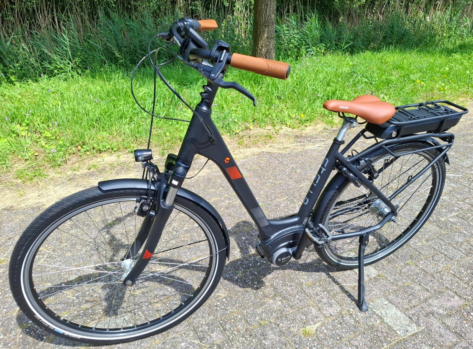 Als nieuwe Stella E-bike, 672 km, Bosch middenmotor ️️✅️, Ophalen, Zo goed als nieuw, 51 tot 55 cm, 50 km per accu of meer