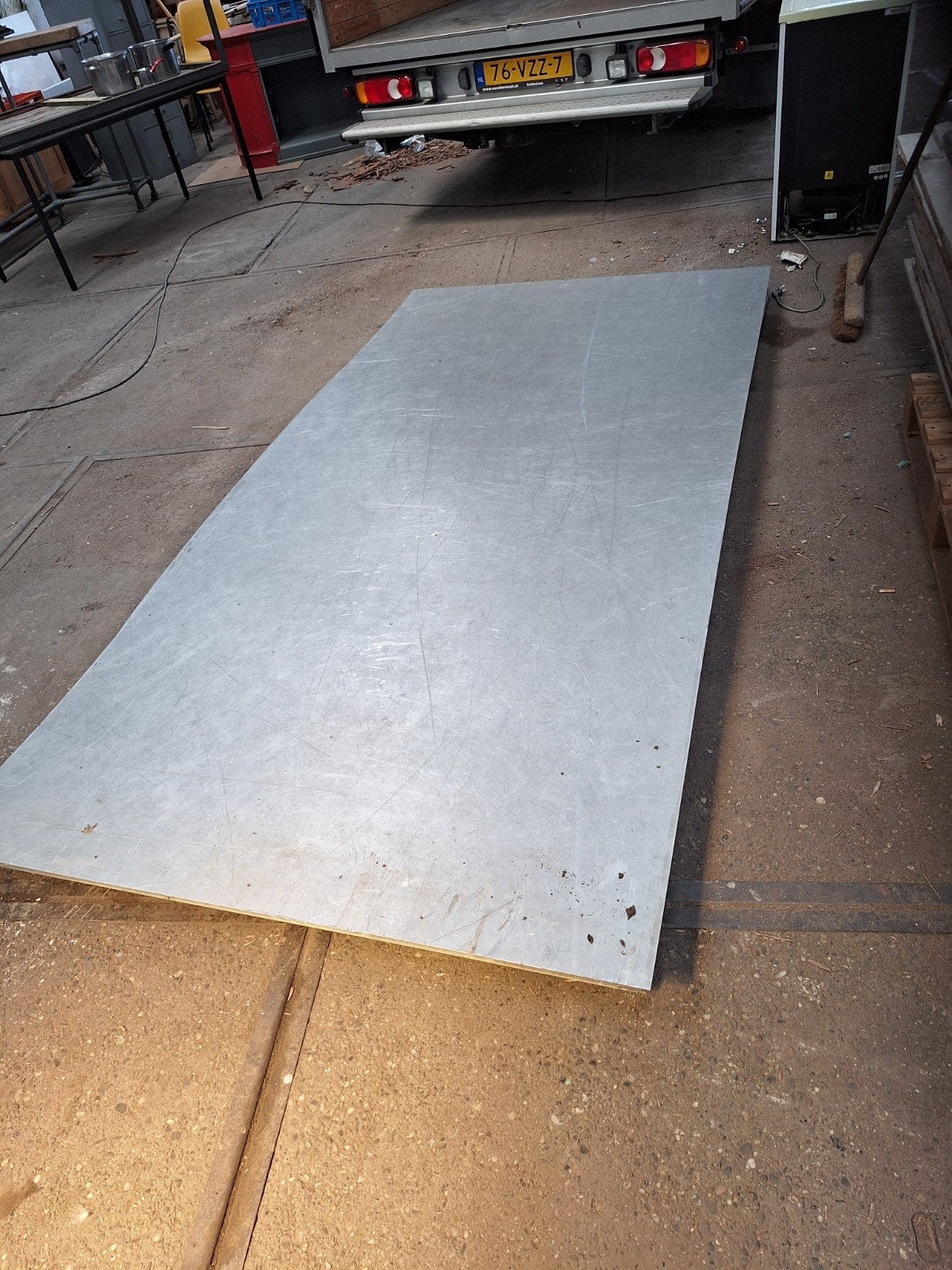 Aluminium platen, Ophalen