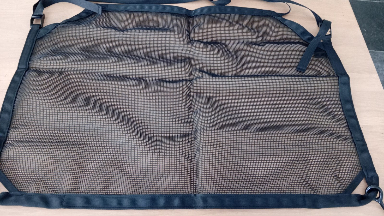 bagagenet/scheidingsnet - NIEUW - voor Volvo XC40 en (E)C40, Auto diversen, Auto-accessoires, Ophalen of Verzenden, Nieuw