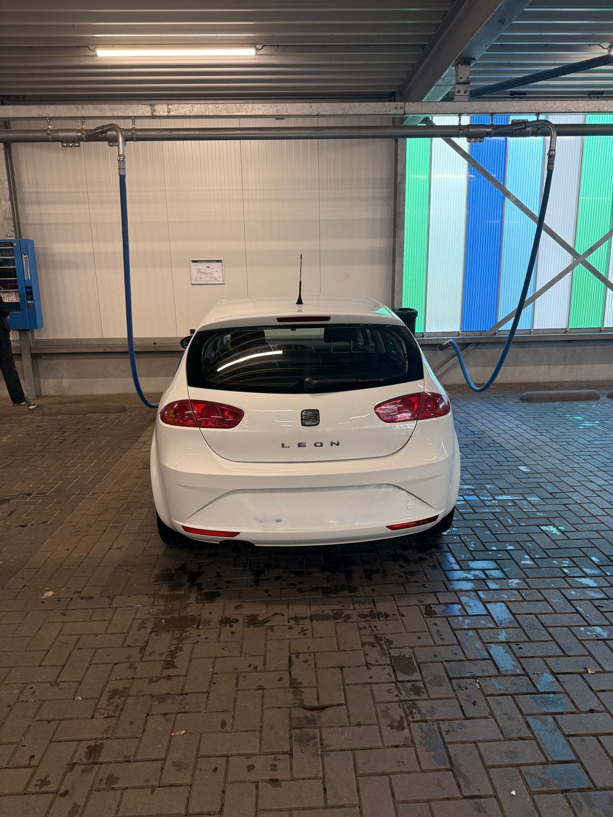 Seat Leon 1.2 TSI 77KW 2012 Wit, Auto's, Voorwielaandrijving, 4 cilinders, Leon, Wit