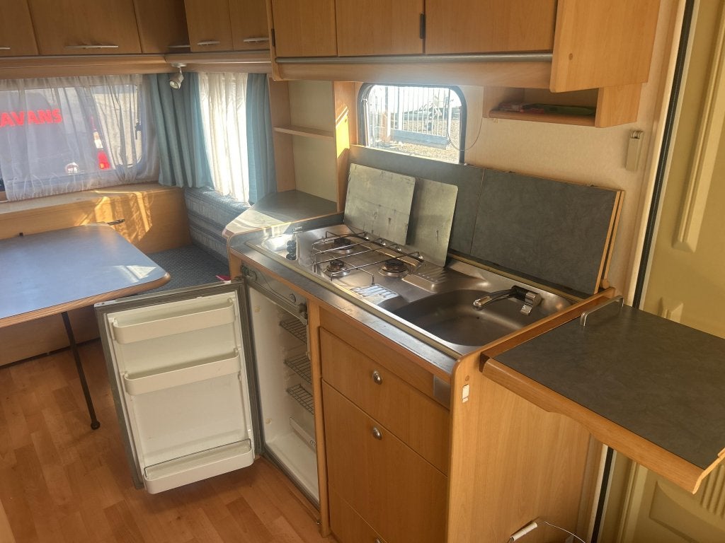 Adria Altea 461 DB 2005 CASSETTE LUIFEL, MOVER, Standaardzit, Adria Mobil, Bedrijf, 750 - 1000 kg