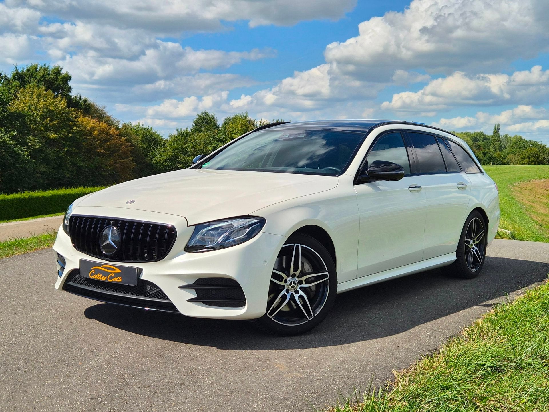 Mercedes-Benz E-klasse Estate 400 4MATIC AMG | Full Option, Auto's, Automaat, Dealer onderhouden, Gebruikt, Zwart