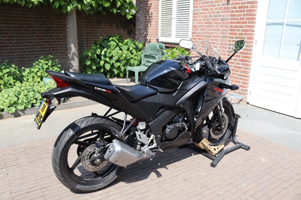 Honda CBR125R, Motoren, Honda, Honda, Sport, 125 cc