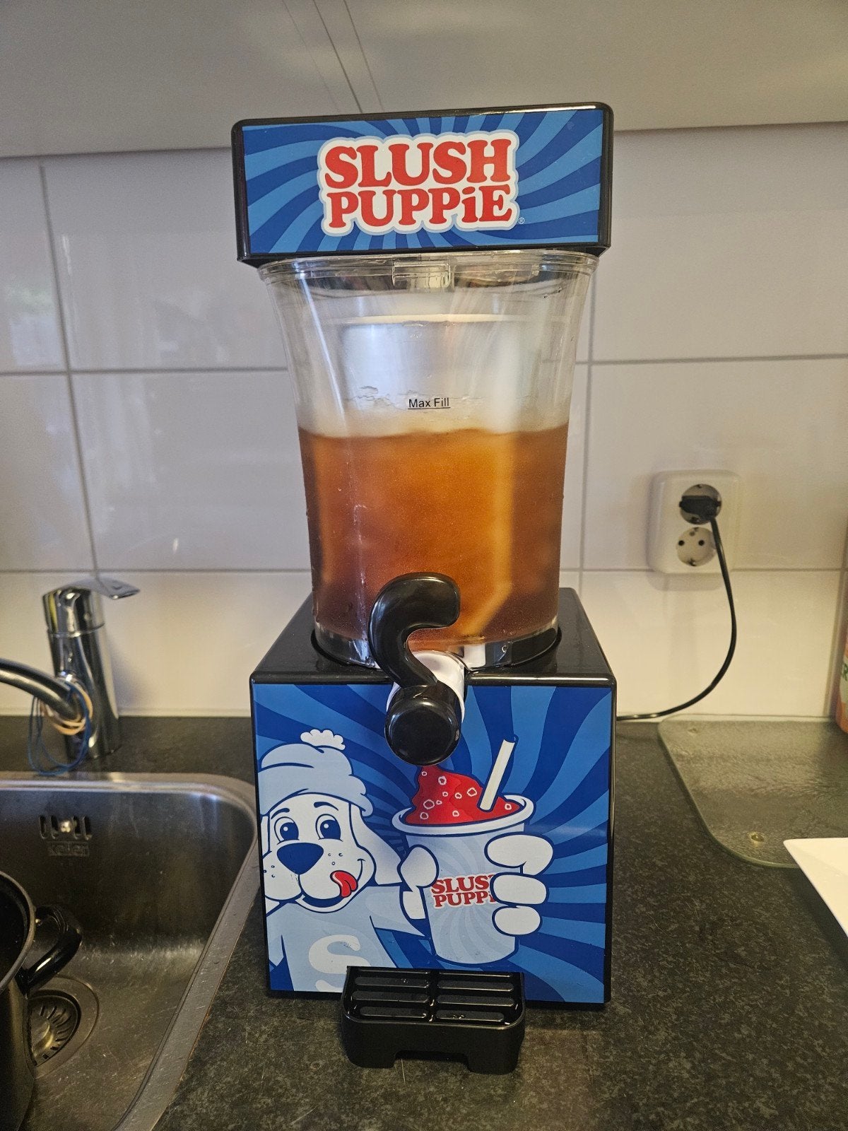SLUSH PUPPIE Slushmachine voor thuisgebruik, Ophalen, Gebruikt