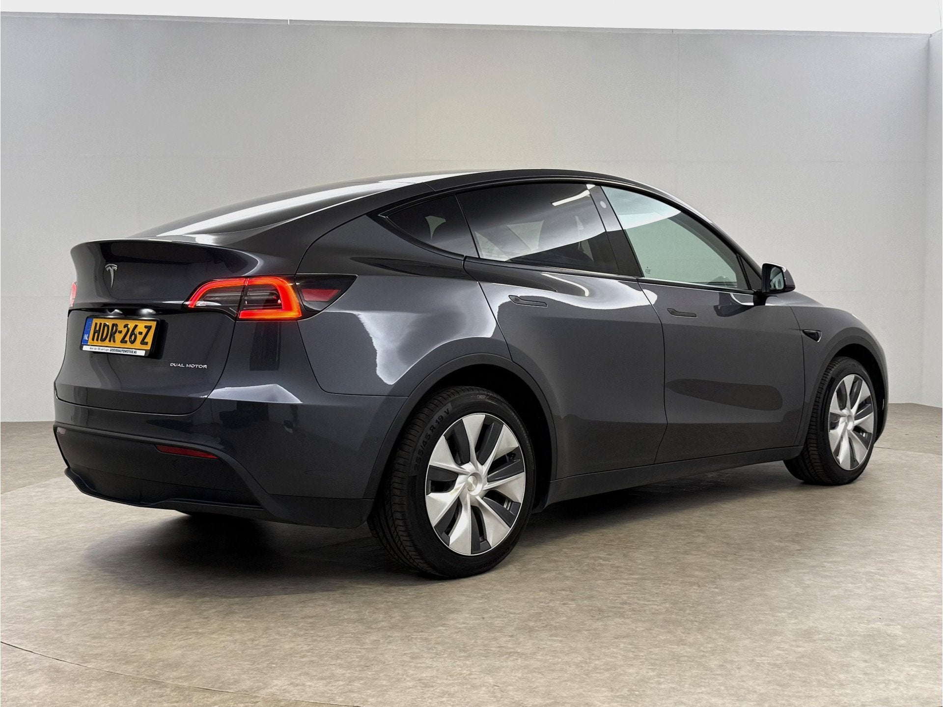 Foto 14 van Tesla Model Y Long Range AWD 75 kWh | Snelladen | SOH 90% |
