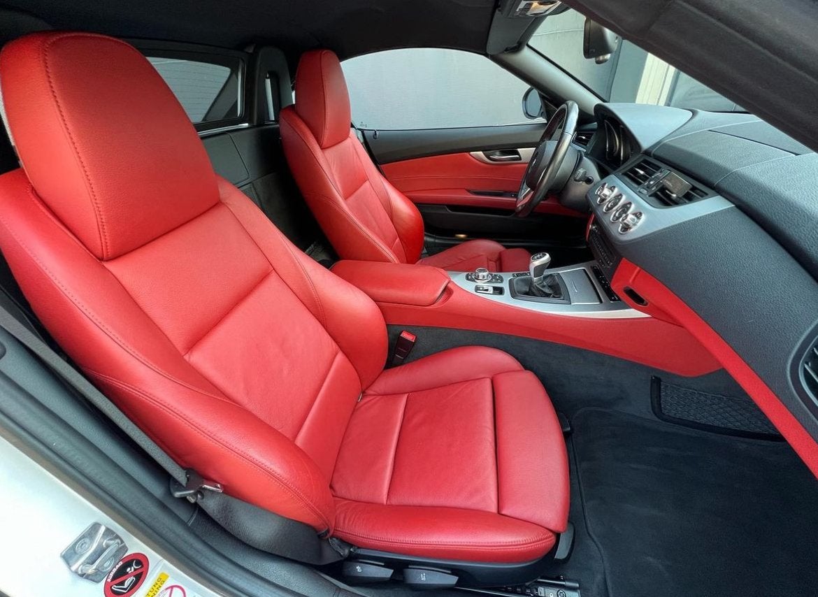 Foto 6 van BMW Z4 2.5 Roadster Sdrive 23I 2009 Wit