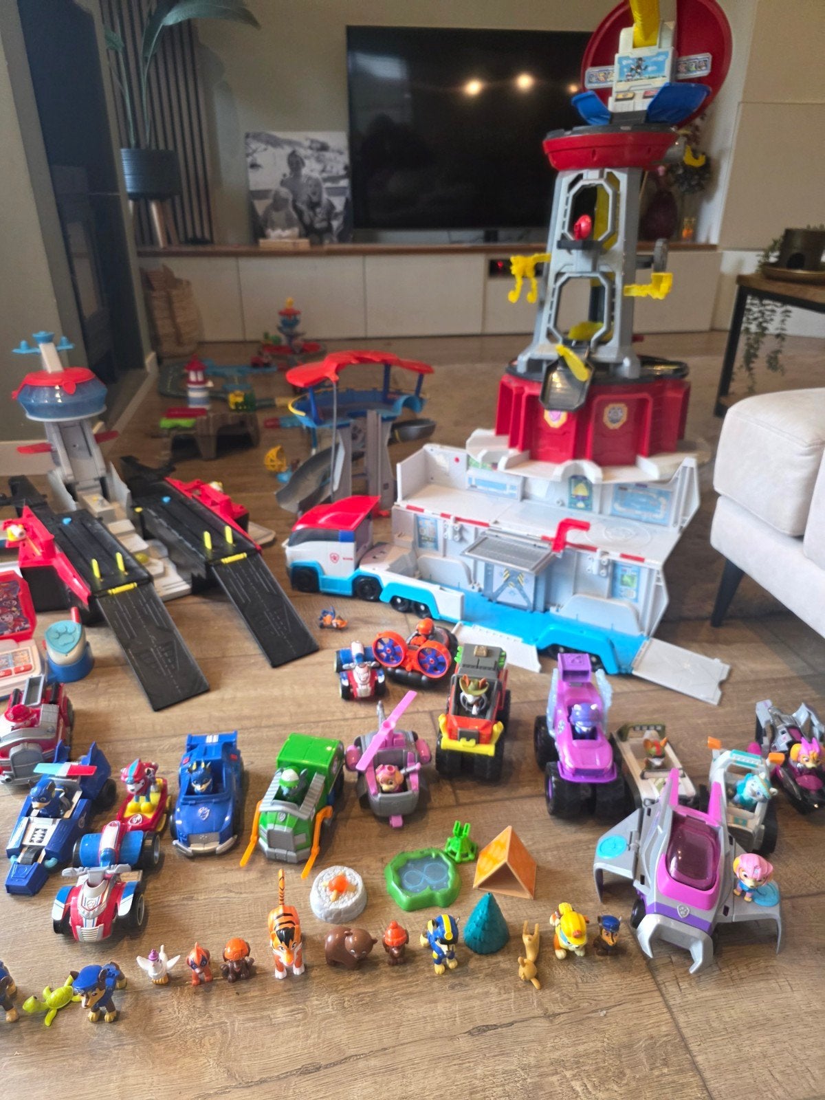 Grote Paw Patrol speelset met voertuigen en figuren, Ophalen of Verzenden, Gebruikt, Jongen of Meisje