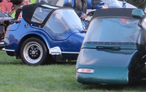 Gezocht gevraagd EML GT 2000 of GT 2001 los zijspan gevraagd, Motoren, Ophalen
