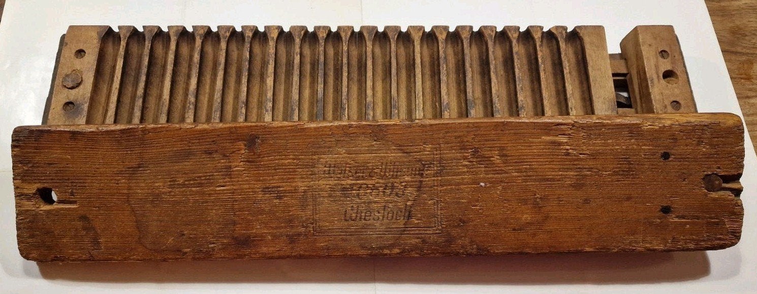 Antieke sigarenplank of sigarenmal, Ophalen of Verzenden