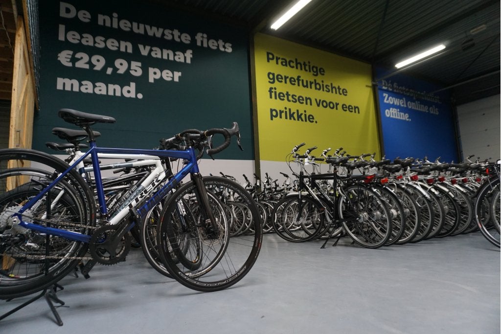A- merk Tweedehands fietsen - Afhalen of bezorging mogelijk, Niet ingevuld, (Extra) lage instap, Pon, Ophalen of Verzenden