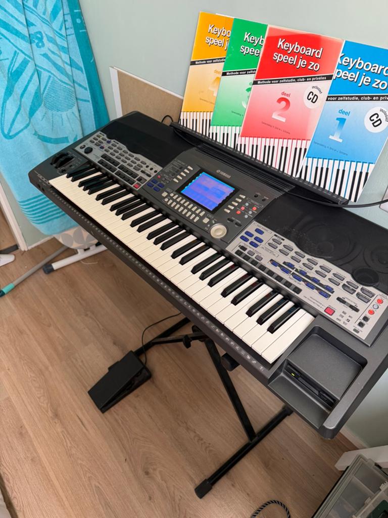 Yamaha PSR9000 keyboard, Ophalen, Yamaha, Midi-aansluiting, 61 toetsen