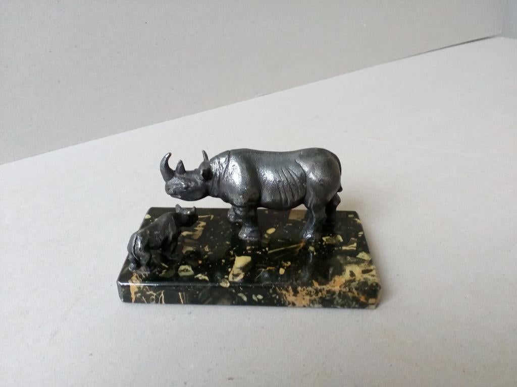 Neushoorn met jong.Beeldje.WWF.Vintage., Ophalen of Verzenden