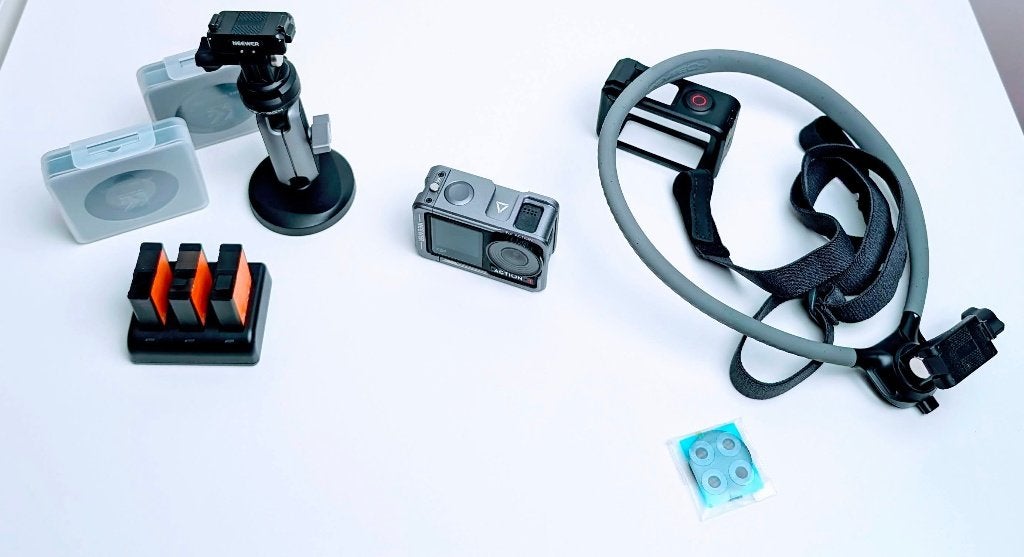 DJI Osmo Action 4 + accessoire set — PGYTECH, K&F, Neewer, Ophalen of Verzenden, Zo goed als nieuw, Overige merken