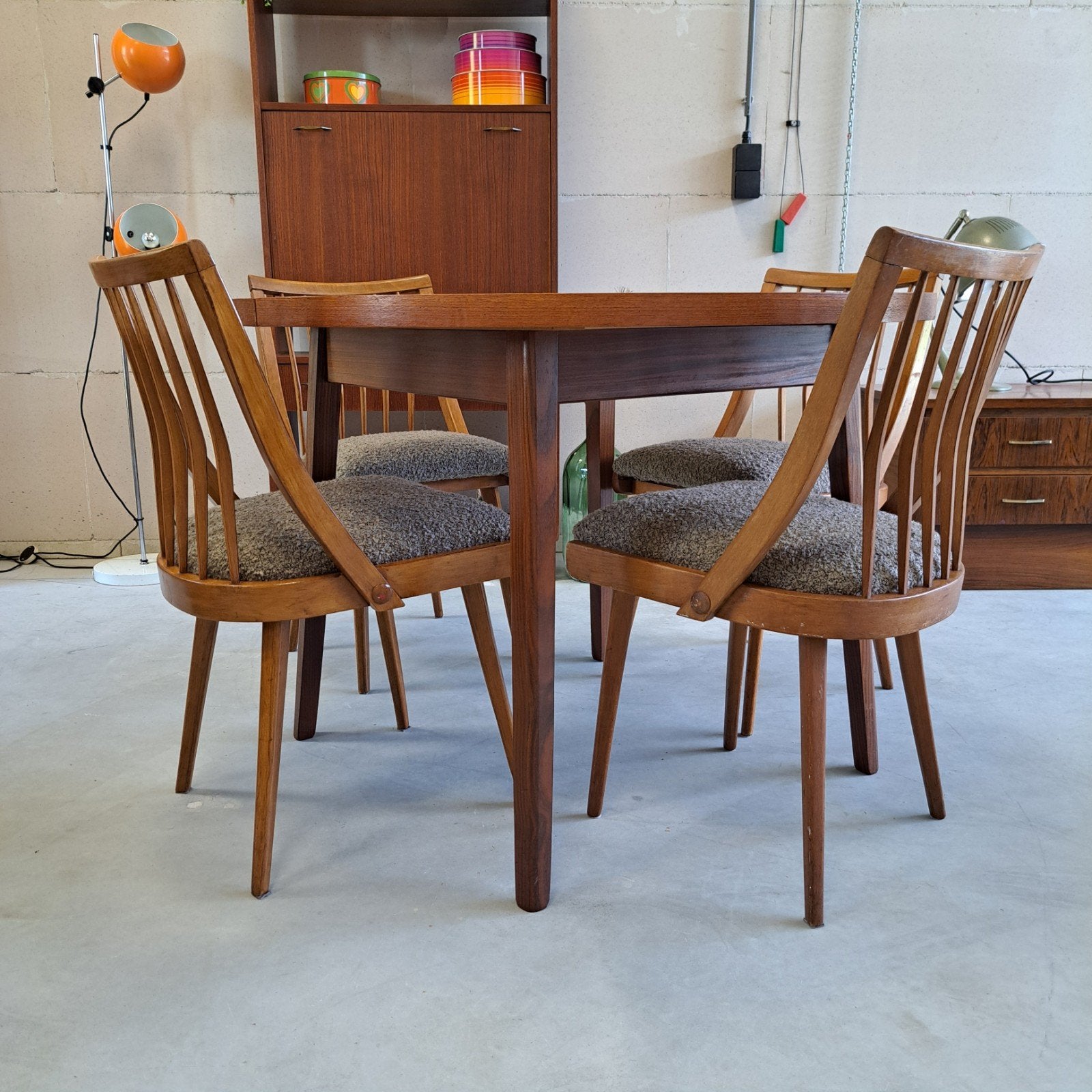 Vintage houten eetkamerstoelen - set van 4 - jaren '60, Gebruikt, Bruin, Ophalen of Verzenden, Vier
