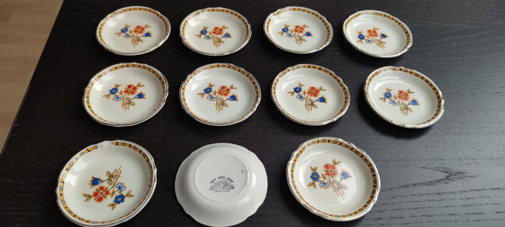 J&G Meakin Engelse 391413 schoteltjes met bloemmotief (11), Ophalen of Verzenden