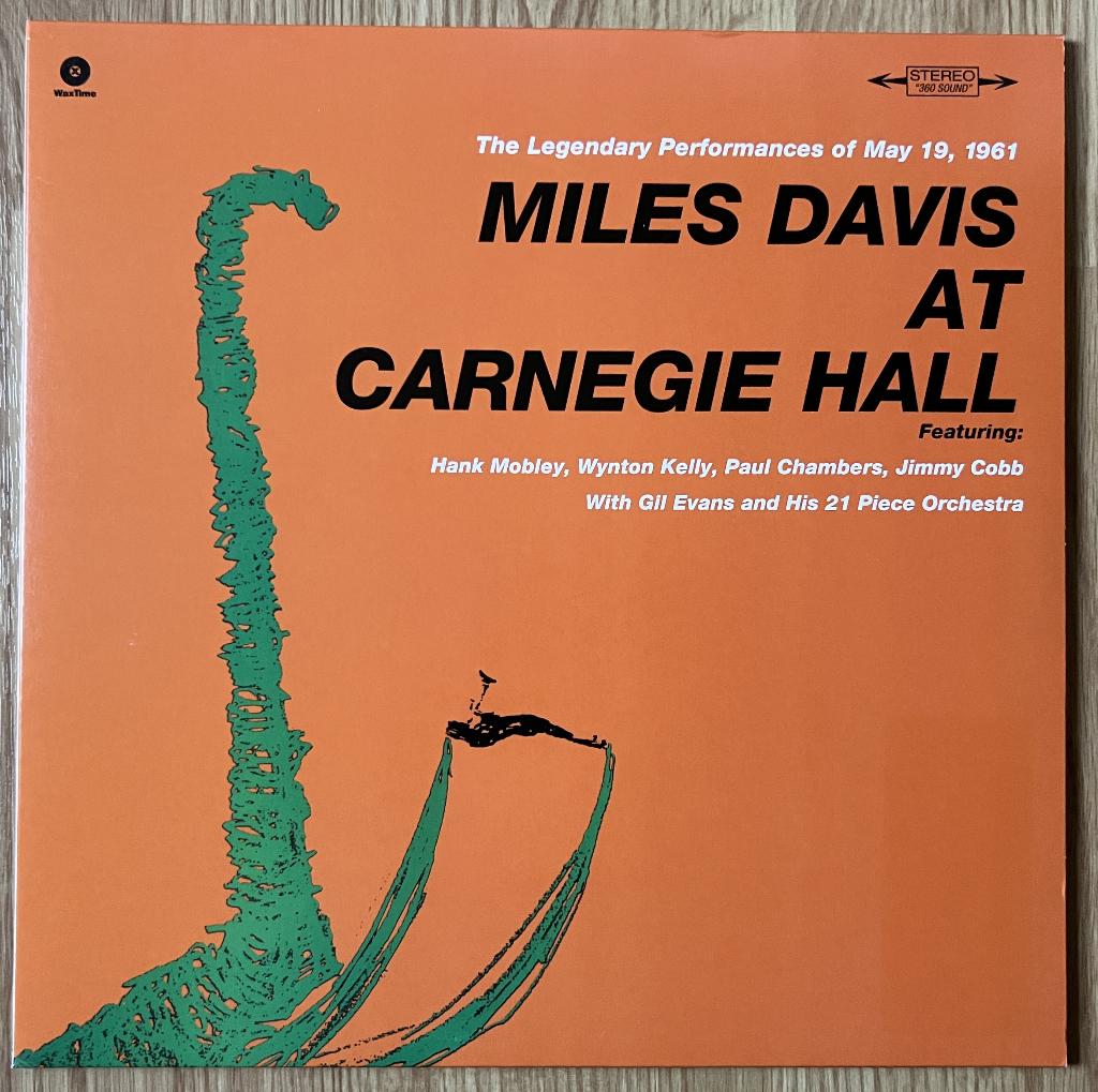 LP Miles Davis At Carnegie Hall, 1960 tot 1980, Ophalen of Verzenden, Zo goed als nieuw, 12 inch