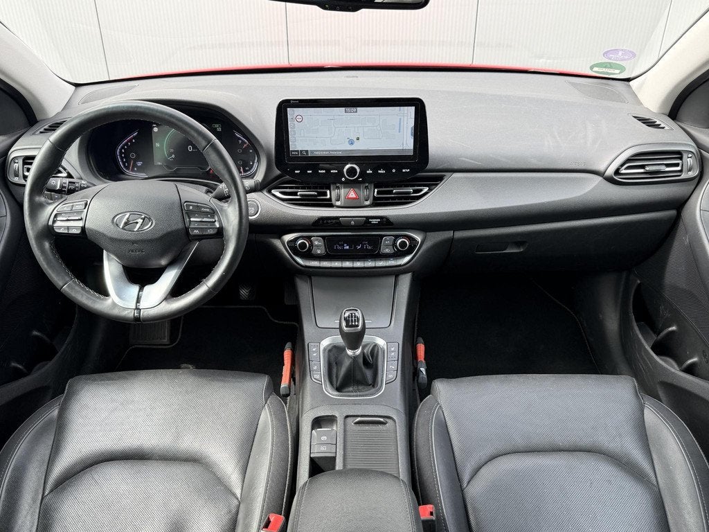 Hyundai i30 Wagon 1.5 T-GDi MHEV Premium / 18" N velgen / Tr, Auto's, Hyundai, Voorwielaandrijving, Euro 6, 4 cilinders, 160 pk