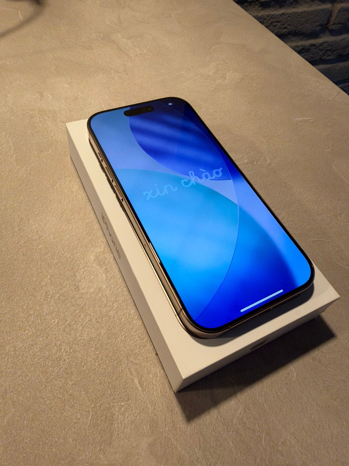 iPhone 16 Pro 128GB Titanium Desert, Telecommunicatie, IPhone 16 Pro, 128 GB, Ophalen of Verzenden, Zo goed als nieuw