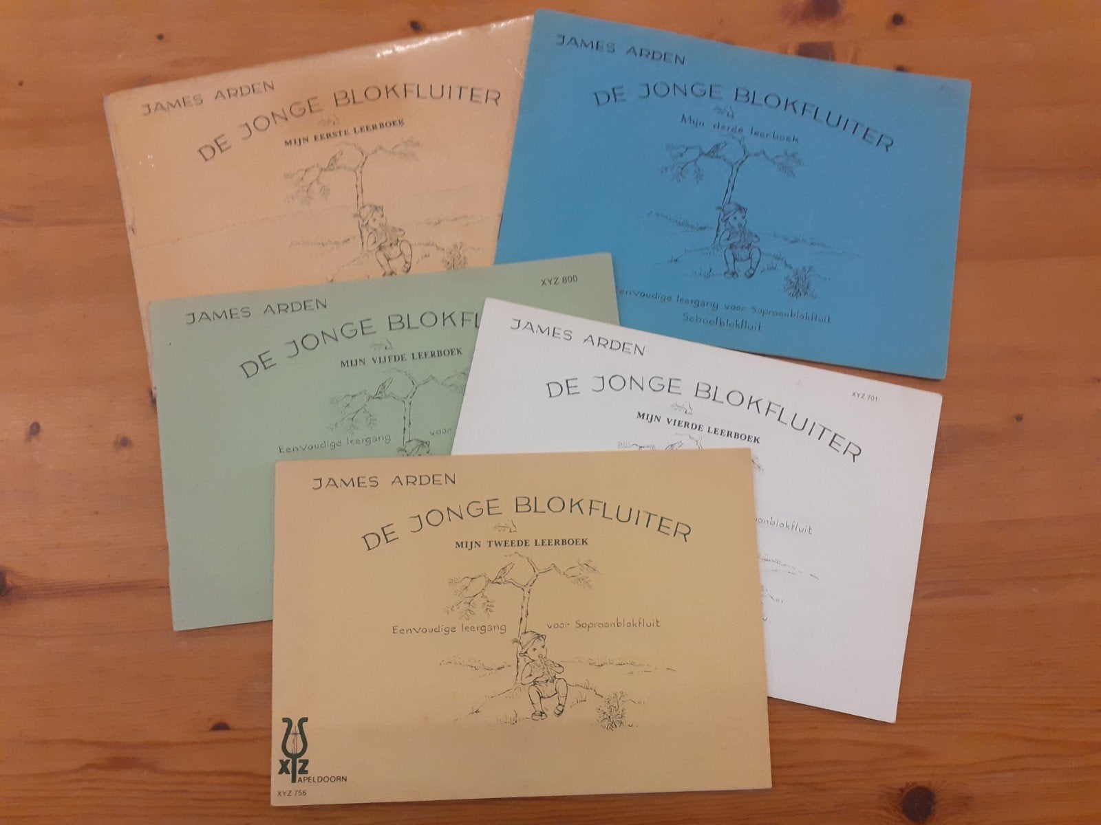 De Jonge Blokfluiter  James Arden - Complete serie (5 boeken, Gebruikt, XYZ Apeldoorn, Onbekend, Onbekend