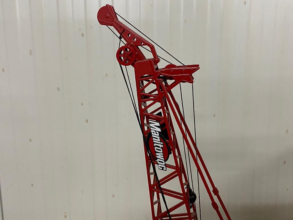 NZG 527 - MANITOWOC MODEL 555 TRACKED KRAAN V1 1:50, Hobby en Vrije tijd, Modelauto's | 1:50, Ophalen, NZG, Gebruikt, 8124AD Wesepe