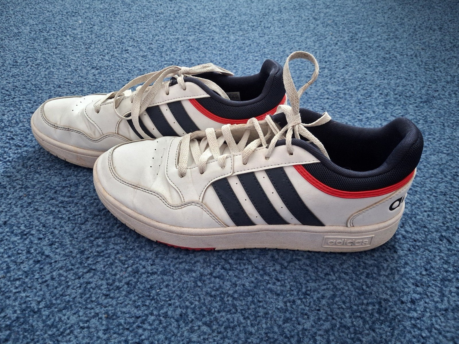 Adidas Hoops 3.0 sneakers - maat 43 1/3, Kleding | Heren, Wit, Ophalen of Verzenden, Sneakers of Gympen, Adidas