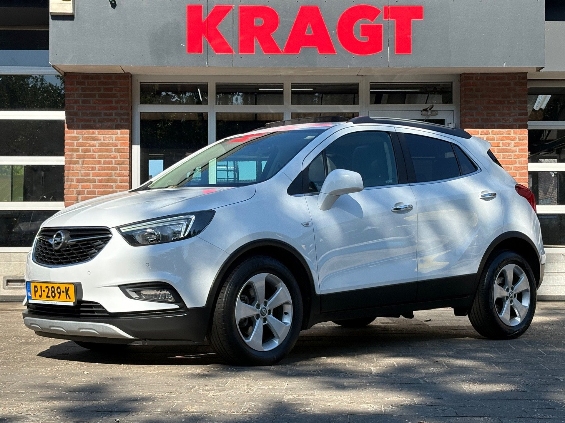 Opel Mokka X Innovation 1.4T 140 pk - Leder - Schuifdak - Go, Auto's, Opel, Voorwielaandrijving, Gebruikt, Wit, Handgeschakeld