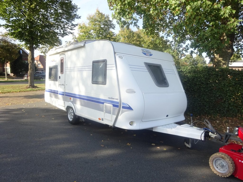 Hobby 460 UFE met Luifel + Mover, Fietsenrek, Rondzit, Hobby, Bedrijf