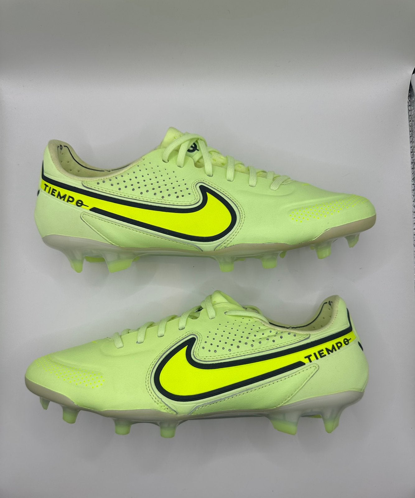 Nike Tiempo Legend 9 Elite FG, Maat XS of kleiner, Schoenen, Nieuw, Ophalen of Verzenden