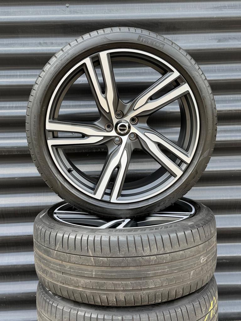 Zgan 22” Orig R Design Volvo XC90 T8 velgen zomer banden, Ophalen, Gebruikt, -, -