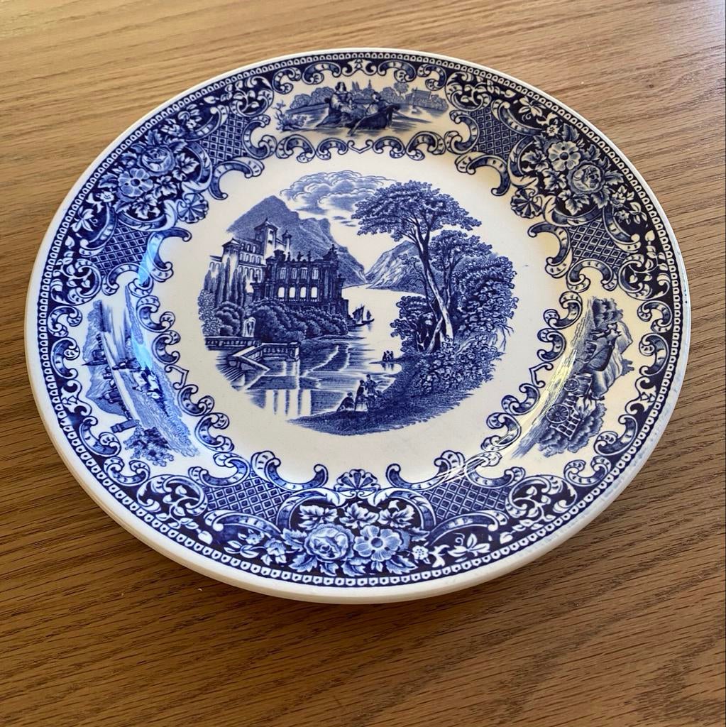 Bord Royal Sphinx Maastricht Cambridge Old England, Antiek en Kunst, Antiek | Servies los, Ophalen of Verzenden