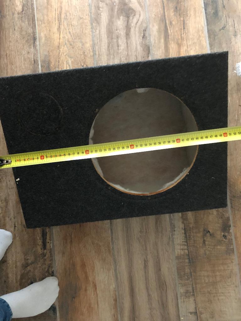 Subwoofer kist leeg, Ophalen, Zo goed als nieuw