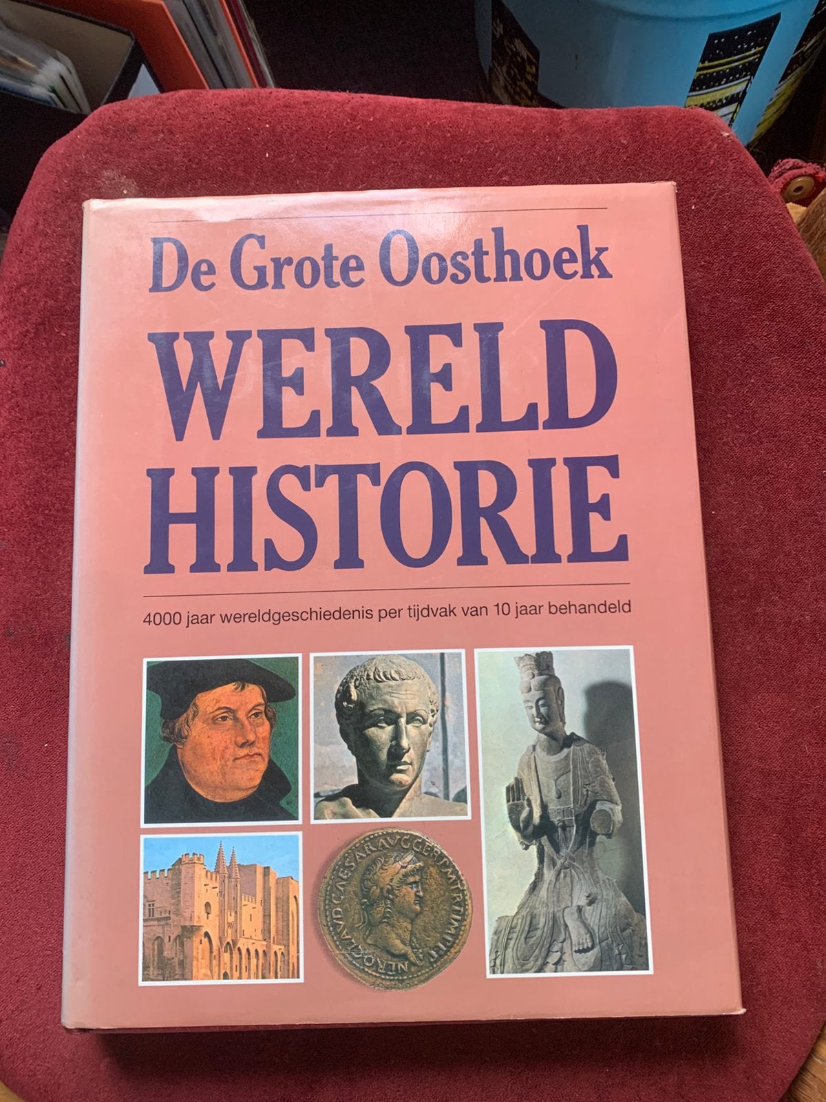 De grote Oosthoek wereld historie, Ophalen of Verzenden, Zo goed als nieuw