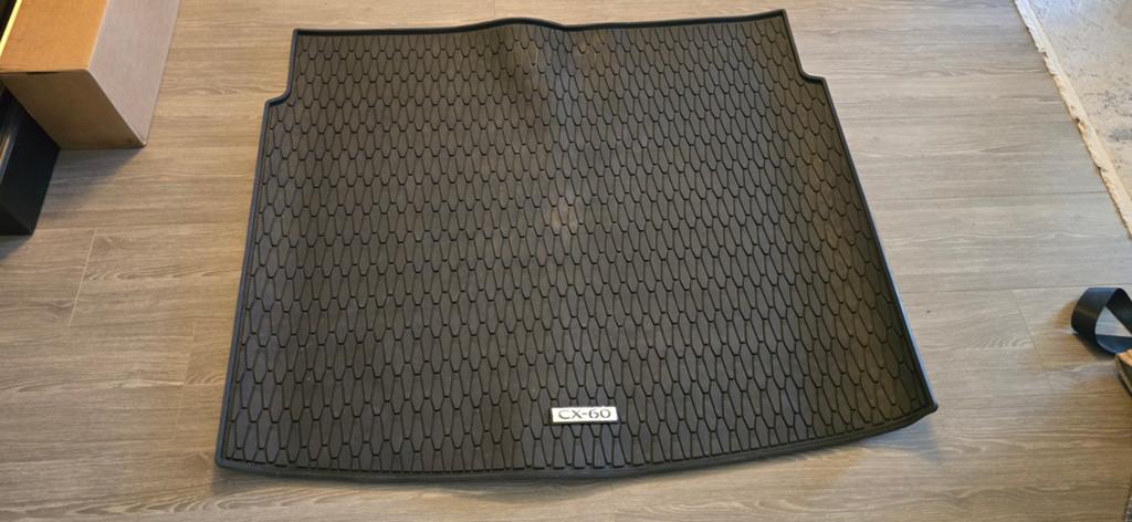 Mazda CX-60 originele kofferbakmat - Nieuw en ongebruikt, Ophalen, Nieuw